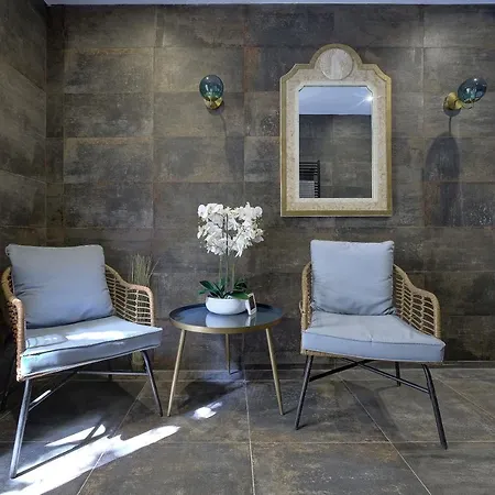 Jacuzzi, 3 Min, نيس